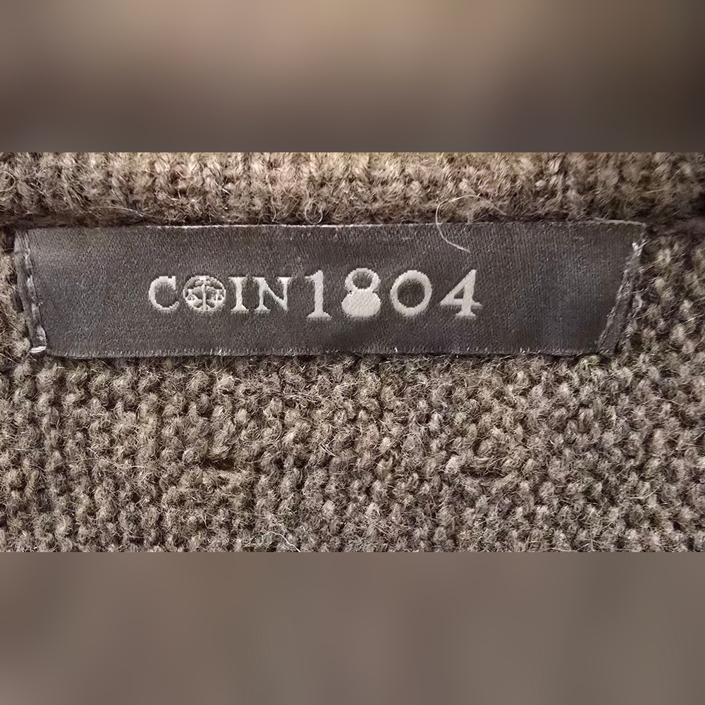 COIN 1804 Elegant Women's V-Neck Sweater Hi Low Small- Medium - Picture 5 of 5